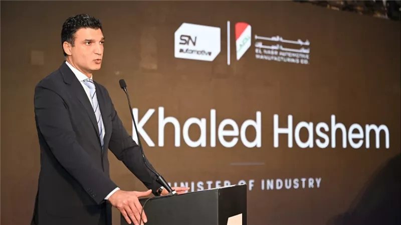 وزيرا الصناعة والكهرباء يشهدان إطلاق إنتاج أول سيارة كهربائية بنسبة مكون محلي 45%