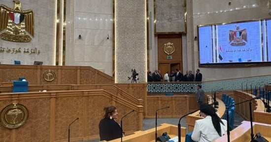 أمين عام "الشيوخ" يتفقد أروقة المجلس استعدادا لانطلاق الدور الثانى.. صور