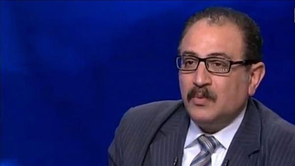 أستاذ علوم سياسية: الأحزاب مطالبة بتطوير برامجها وتجديد دمائها