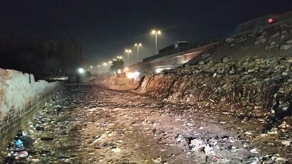 رفع 2000 طن مخلفات أسفل دائري صفط اللبن (صور)