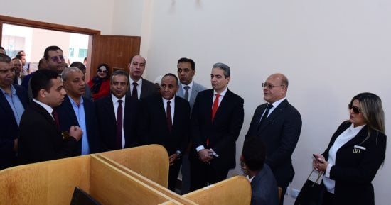جامعة سوهاج تدشن مركزًا لمكافحة الشائعات بالتعاون مع نقيب الإعلاميين