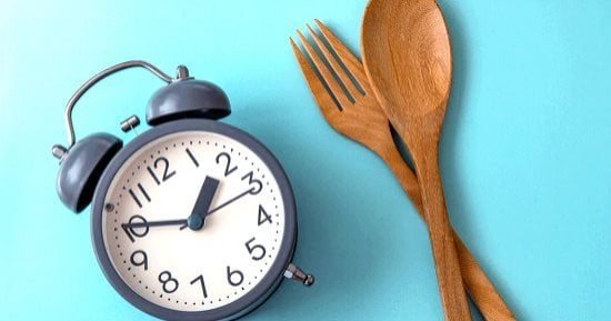 ماذا يحدث لسكر الدم عند تخطي وجبة الإفطار؟.. 5 تأثيرات يجب معرفتها