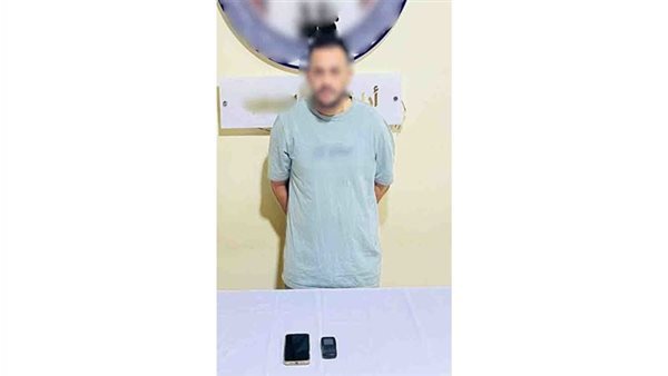 موظف بنك وهمي و4 شرائح هاتف، قصة سقوط نصاب بطاقات الدفع الإلكتروني في المنيا