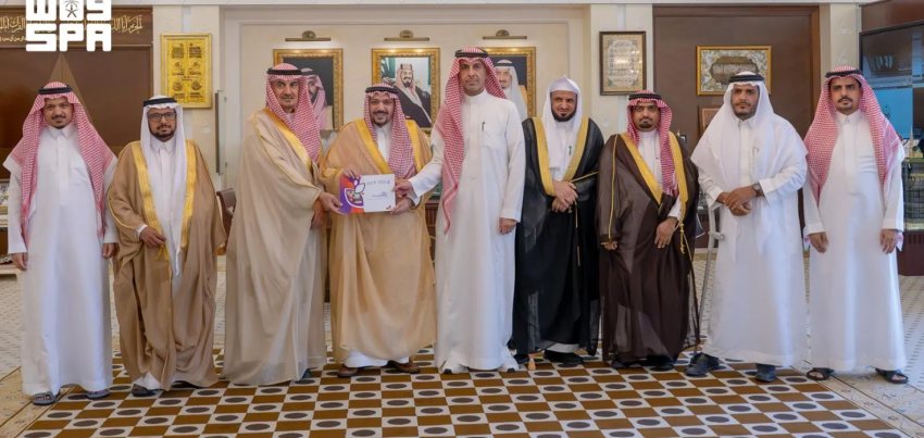 أمير القصيم يطّلع على أعمال جمعية شموخ لرعاية ذوي الإعاقة
