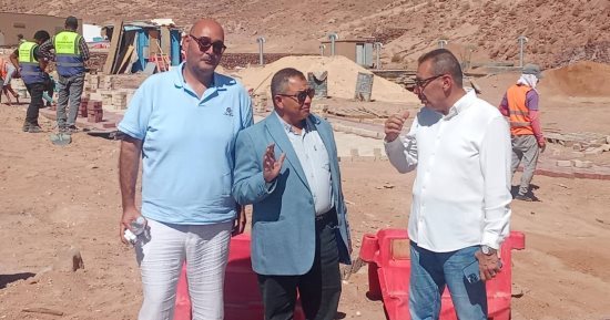 رئيس مدينة سانت كاترين يتابع لتجهيز منظومة المراقبة بمشروع التجلي الأعظم