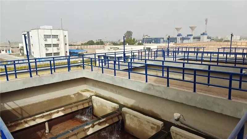 وزيرة الإسكان تتابع الموقف التنفيذي لمشروعات الصرف الصحي بعدد من المحافظات