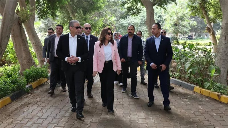 وزيرة البيئة ومحافظ الجيزة يتفقدان حدائق العجوزة، وتوجيهات بتطوير المساحات الخضراء