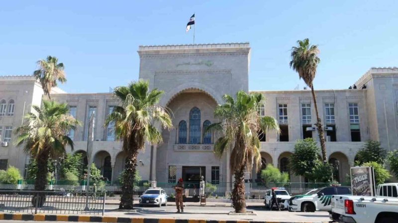 “محكمة العدالة الانتقالية” عقدت اليوم ثلاث جلسات لمحاكمة متورطين بارتكاب جرائم