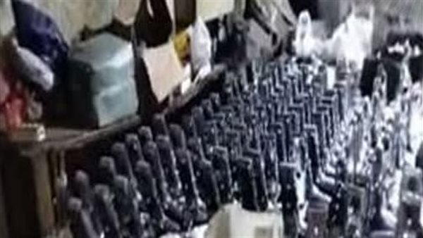 مصنع الخانكة السري.. 2000 خلاط مغشوش و12 ماكينة لتقليد أشهر العلامات التجارية