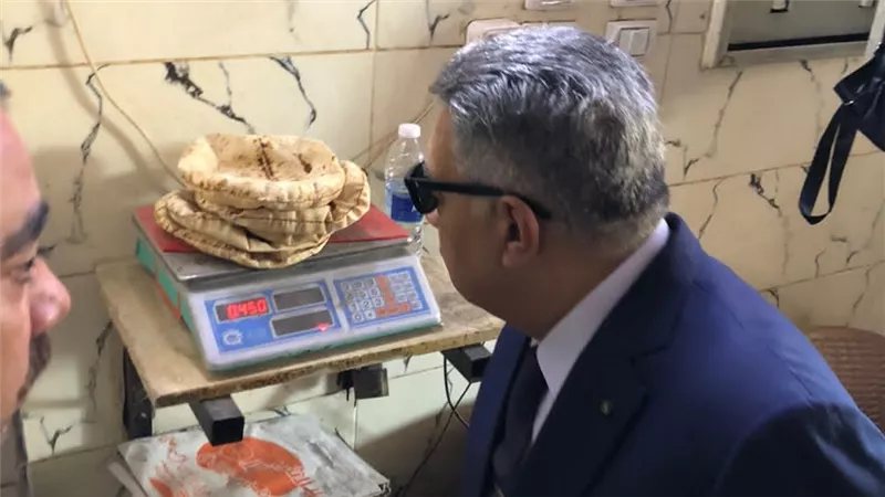 محافظ الدقهلية يتابع سير العمل بـ "المخبز الكبير" وحديقة جزيرة الورد بالمنصورة