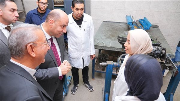 شهادات نجاح للمرأة المصرية، فتيات يقتحمن المهن الصناعية بمعهد دون بوسكو الإيطالي