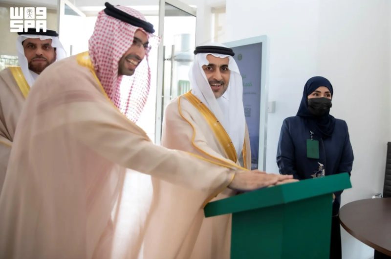 نائب وزير "البيئة" يدشّن مبادرات رقمية لتطوير خدمات المستفيدين وتعزيز الرقابة والامتثال