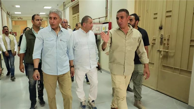 وزير السياحة والآثار يتفقد مقبرتي «نفروكاهاي» والملكة «نبت» بسقارة