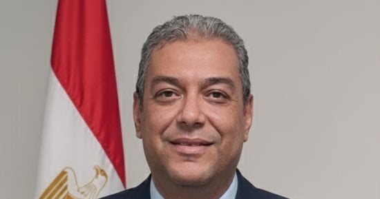 اللواء عمرو الشرقاوي يكشف خطوات تأمين الحسابات على مواقع التواصل