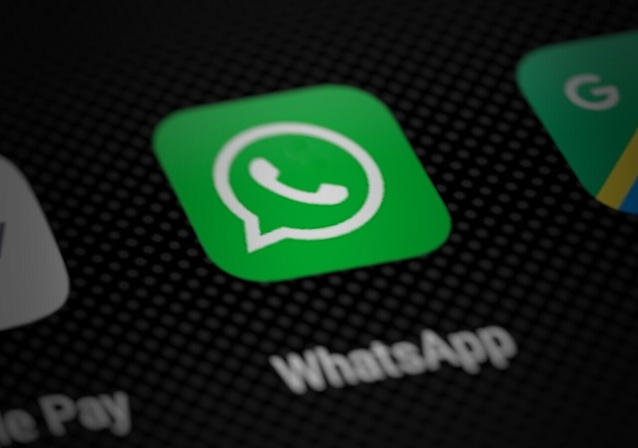 WhatsApp تختبر ميزة جدولة الرسائل من 10 دقائق إلى أسبوعين
